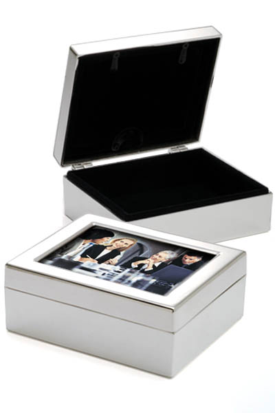 Elegant Picture Storage Box, Custom Photo 4x6 Gift Silver Velvet Wedding  Memory Keepsake Box With Personalized Cover - Yahoo Shopping